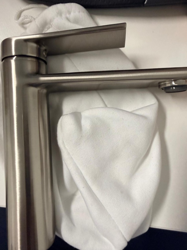 Basin Mixer (Brand New)