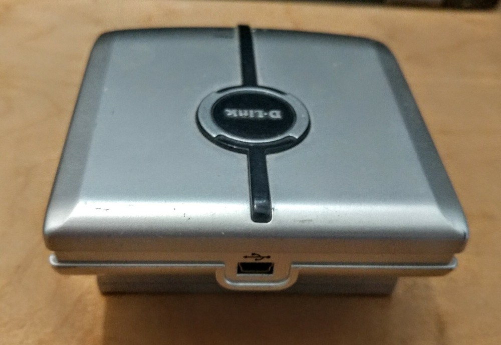 D-Link DPH-50U Skype USB Phone Adapter Skype Certified