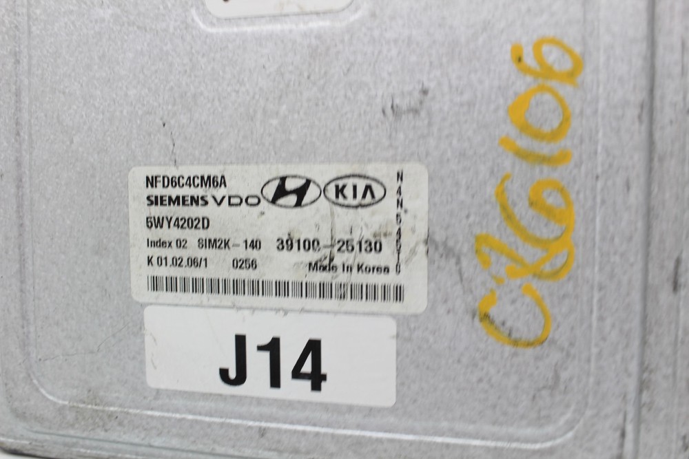 06-08 Hyundai Sonata 39100-25130 Computer Brain Engine Control ECU ECM Module