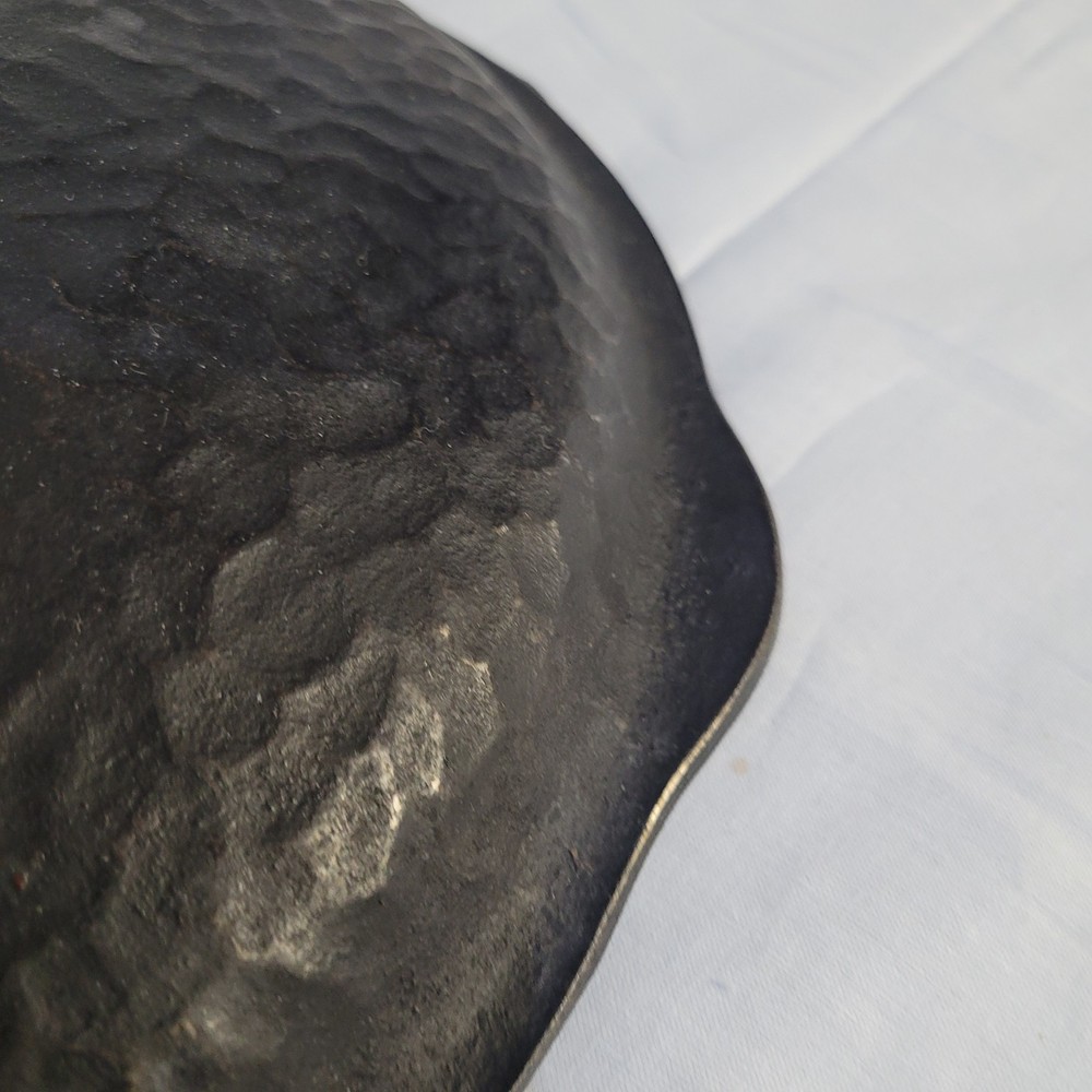 Ugly Unbranded Wagner Hammered Self Basting Lid 10.25"