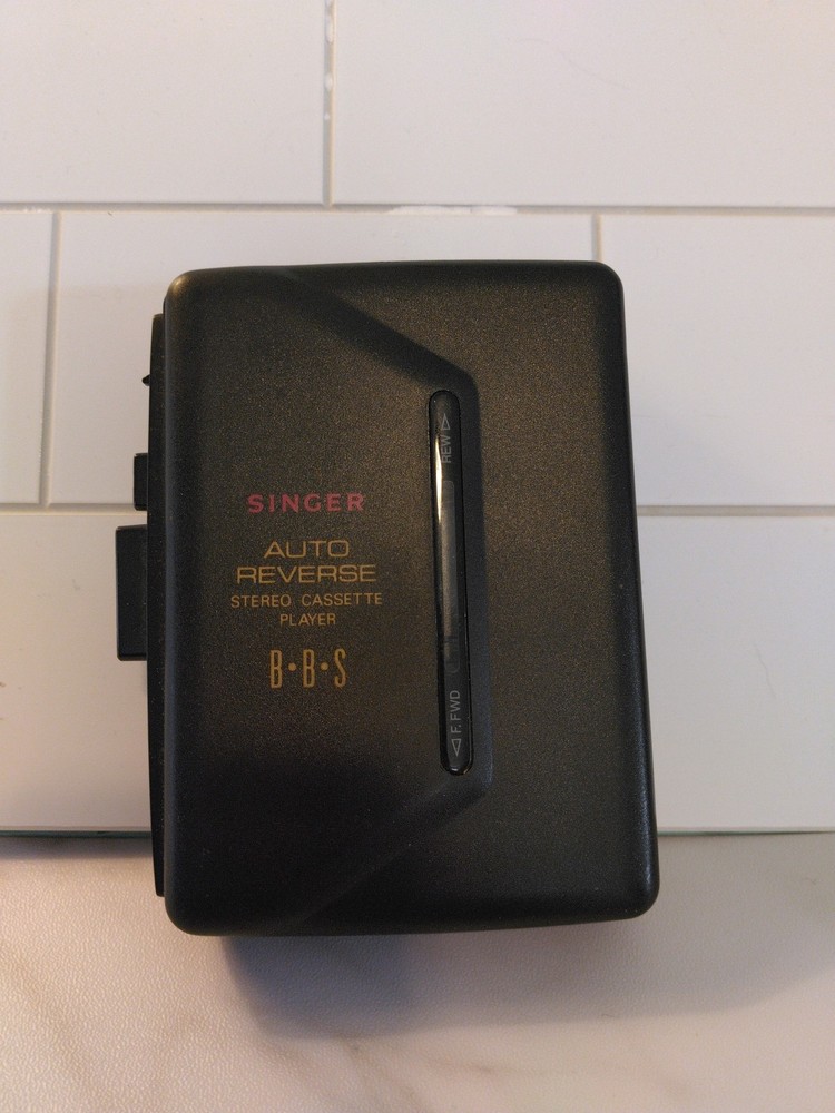 Singer Cassette Player