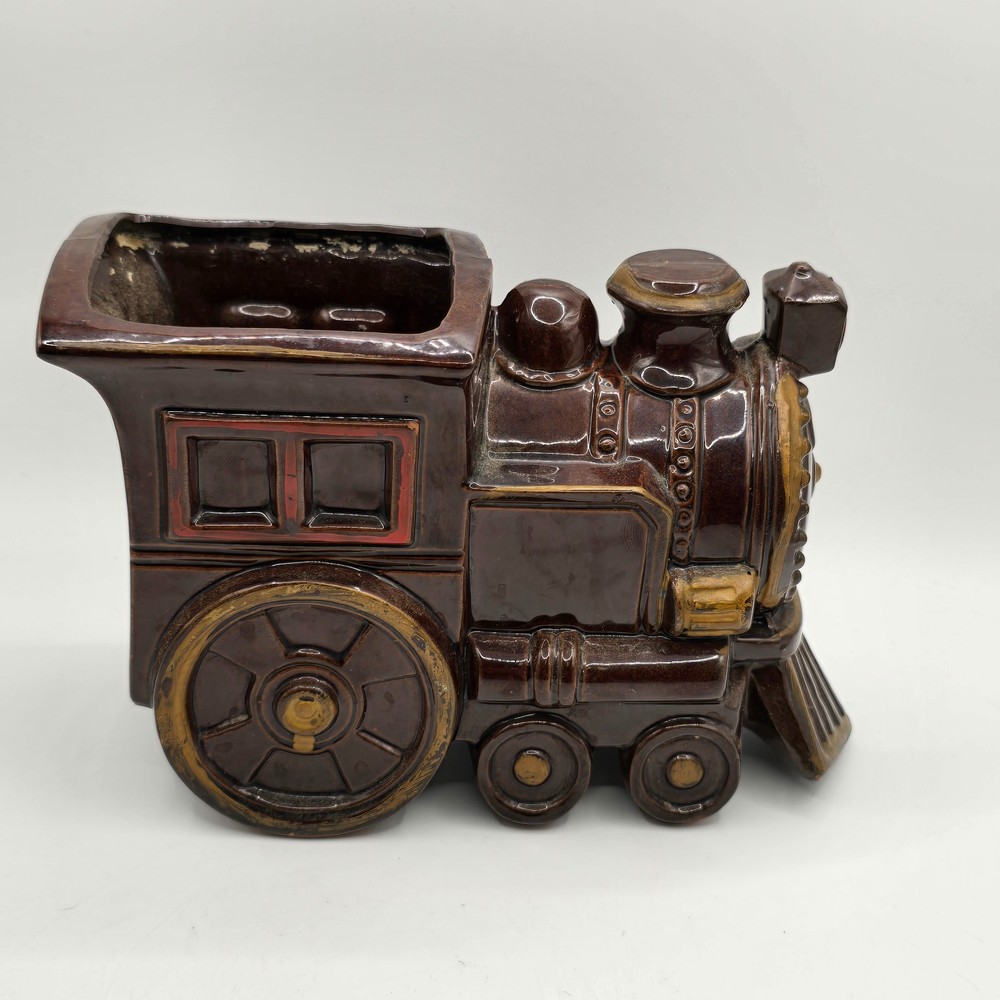 Vintage E.O. Brody Brown Drip Train Planter Number A542