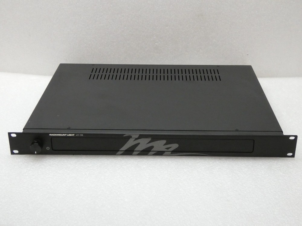 Middle Atlantic LT-1R 1U Rackmount Light Tested No PS