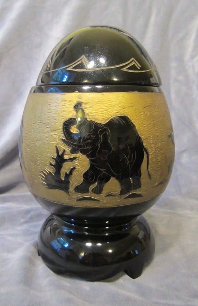 Viet Nam Lacquerware Egg-Shaped Box with Hand-Carved Elephant Design