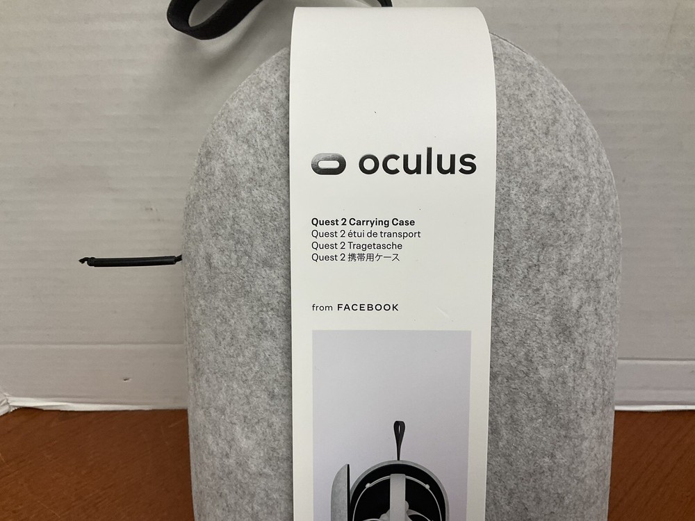 Meta Oculus Quest 2 Carrying Case