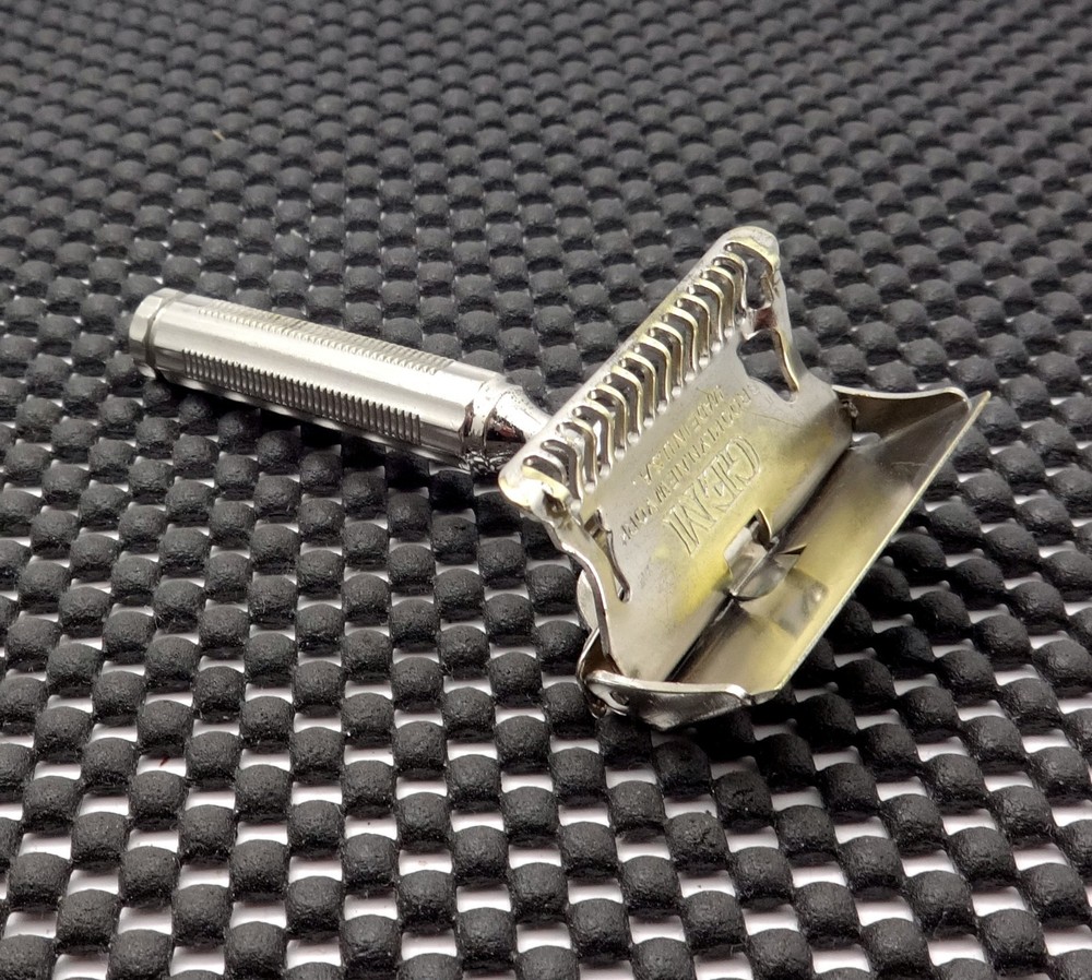 Vintage 1912 GEM Single Edge Safety Razor Clean!!!