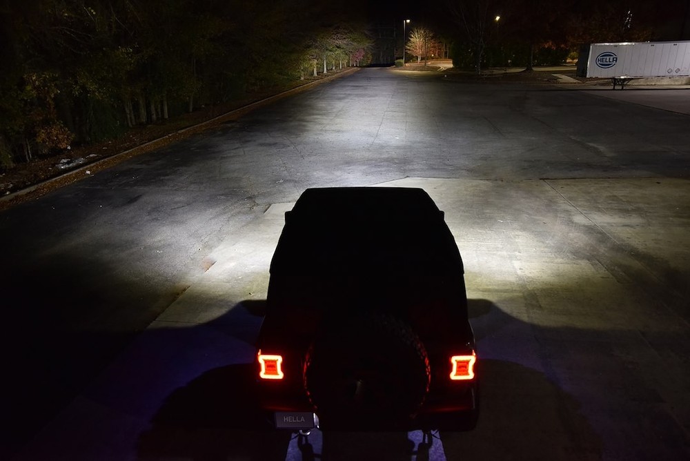 Hella 358176301 Black Magic ® LIGHT BAR