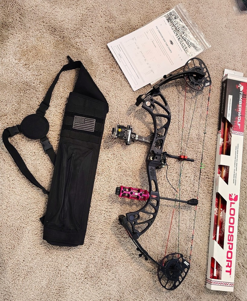 PSE DRIVE 3B COMPOUND BOW RIGHT HANDED WITH ACCESSORIES