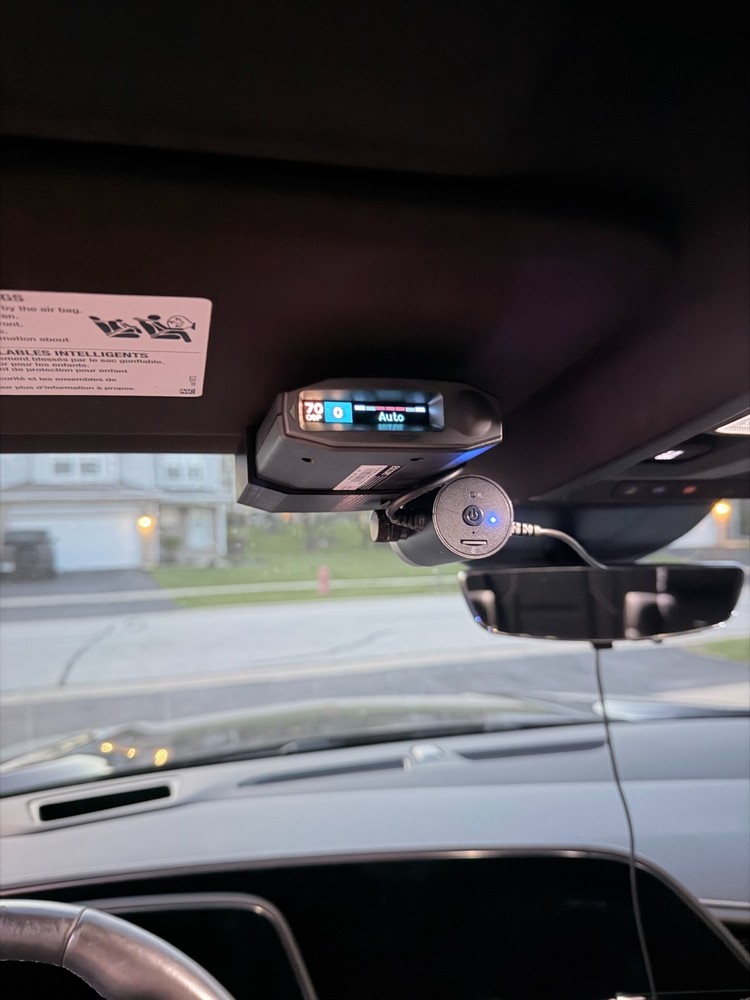 Escort Max 360 Radar Detector And DashCam Holder – Universal Car Sun Visor Mount