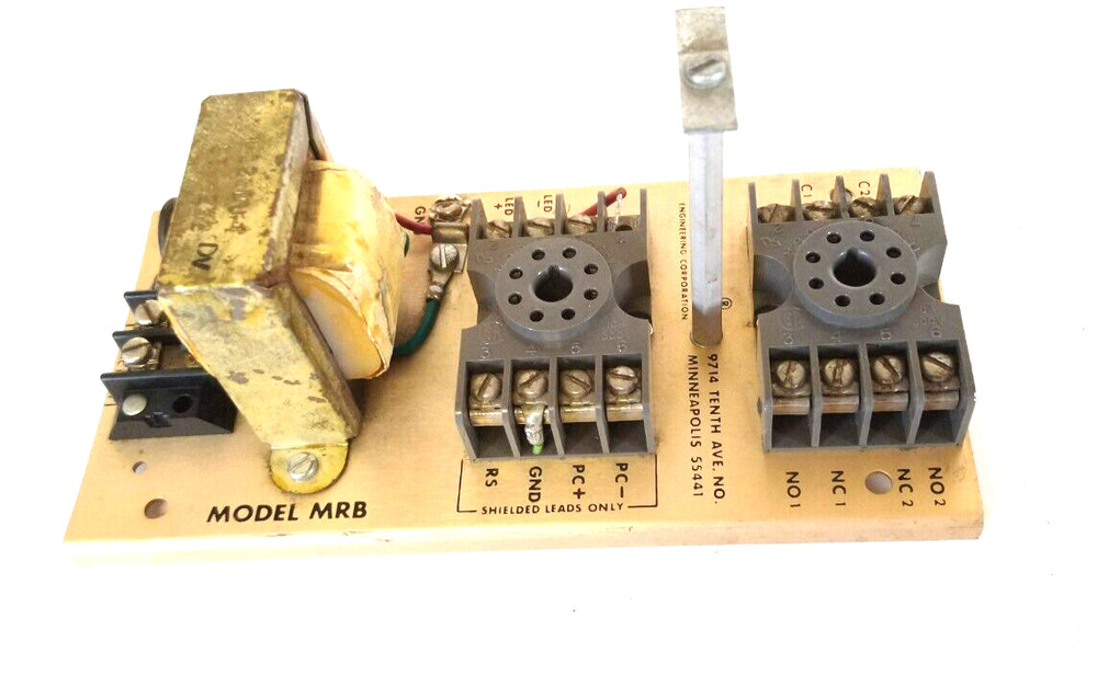 Banner Engineering MRB Photoelectric Chassis Base