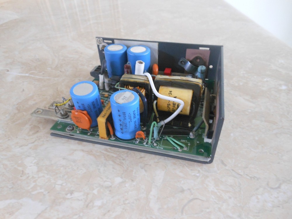 LAMBDA REGULATED POWER SUPPLY LFS-42-24