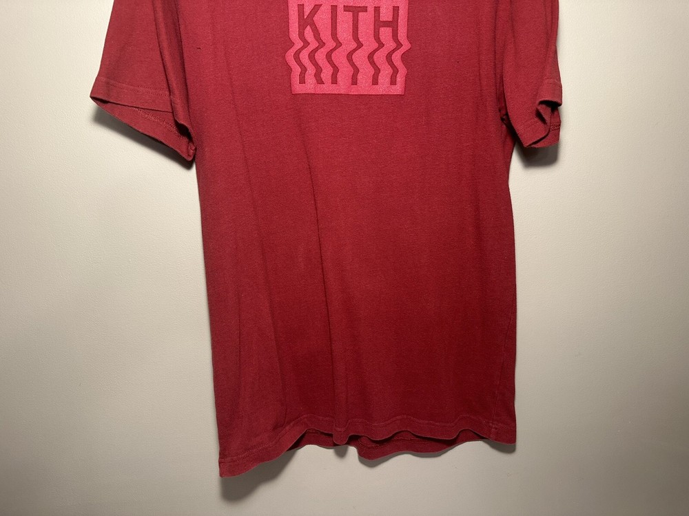 Kith Warp Logo Tee SS18 Red Medium M Preowned *Rare* 🔥🔥