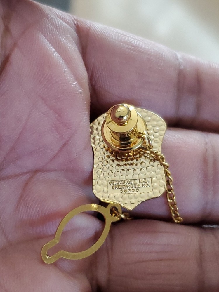 Metropolitan Police D.C. Pin