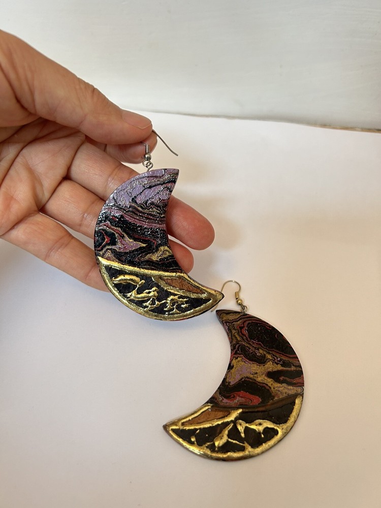 Vintage Half Moon Handpainted Chunky Earrings E2