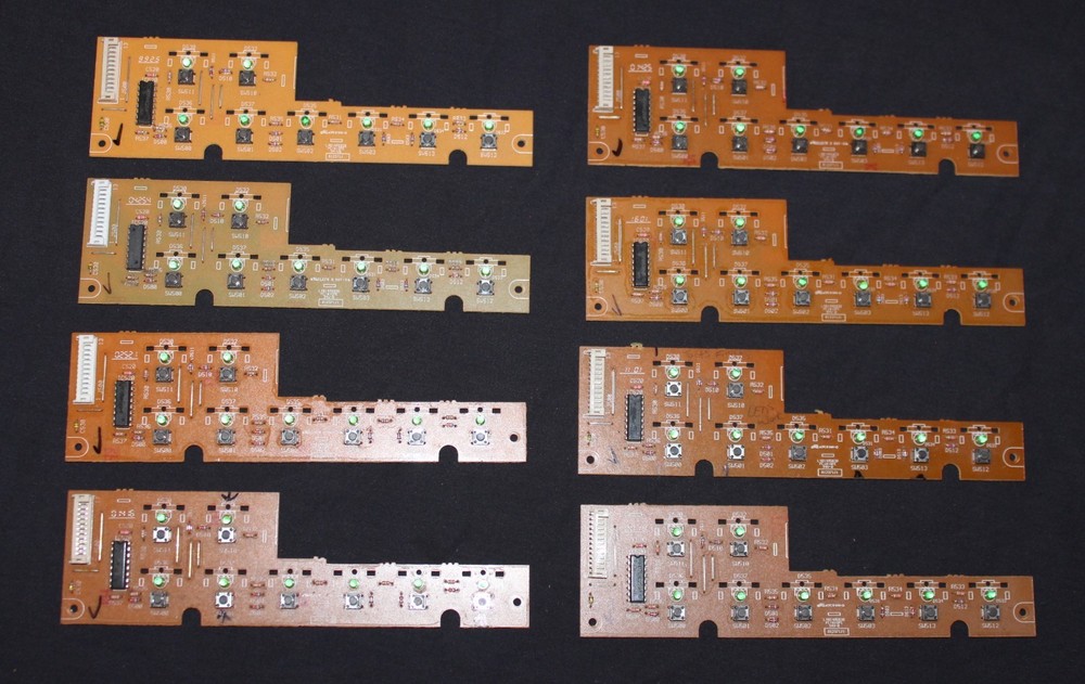 AKAI MPC2000XL Upper Right PCB Pad Bank Buttons Board