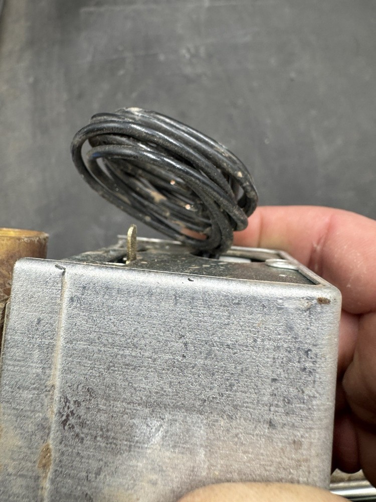 Honeywell V8043A1029 Motorized Zone Valve Removable Powerhead