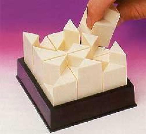 On the Level (White) - Brain Teaser Puzzle