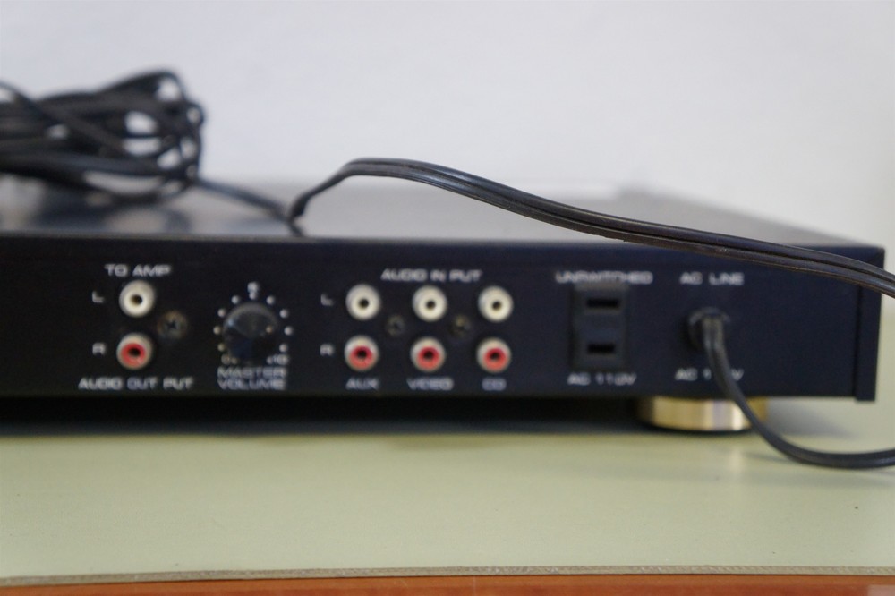 BA/Ensing ES-2200 Echo Chamber With Mixer