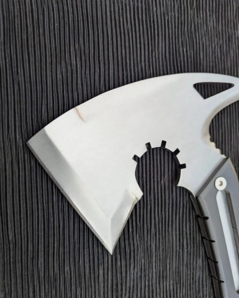 CUSTOM HANDMADE UNIQUE RESIDENT EVIL LEON AXE HANDMADE HUNTING CAMPING AXE