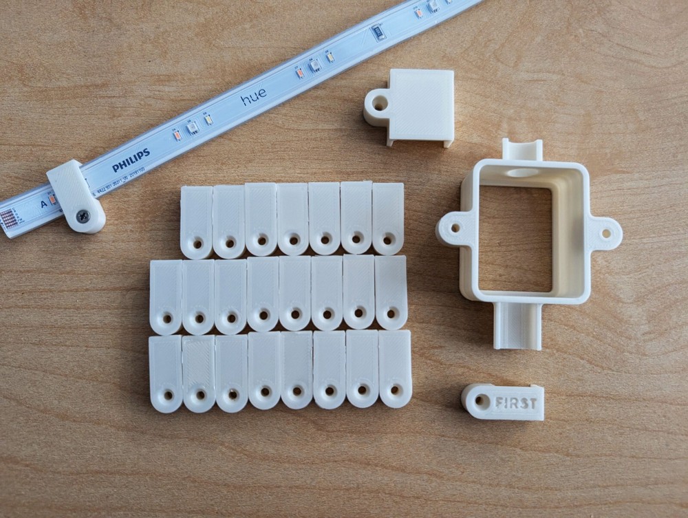 Under-cabinet mounting clip set for Philips Hue Lightstrip starter kit