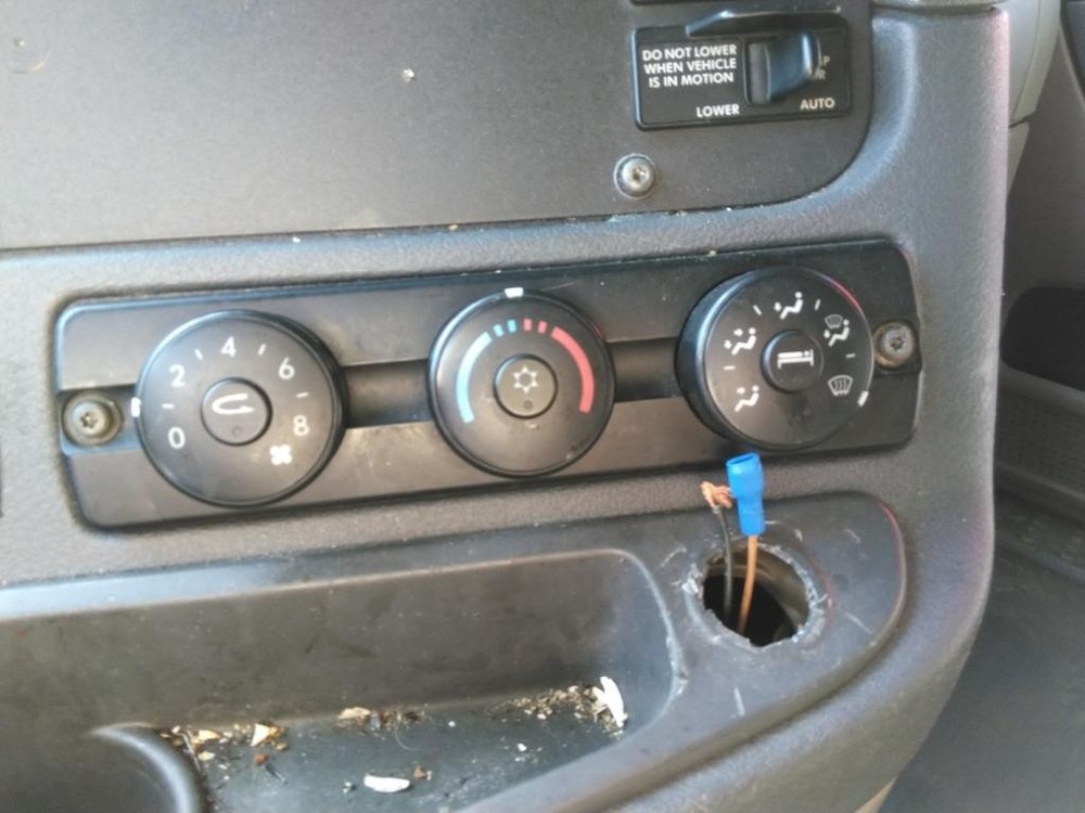 Replaces 2014 FREIGHTLINER CASCADIA EVOLUTION TEMPERATURE CONTROL ,  OR