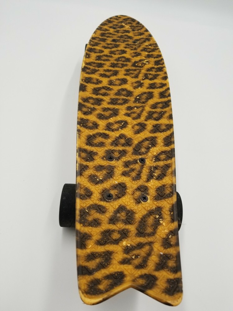 Globe Bantam Graphic ST Leopard Complete Skateboard 23in x 6in