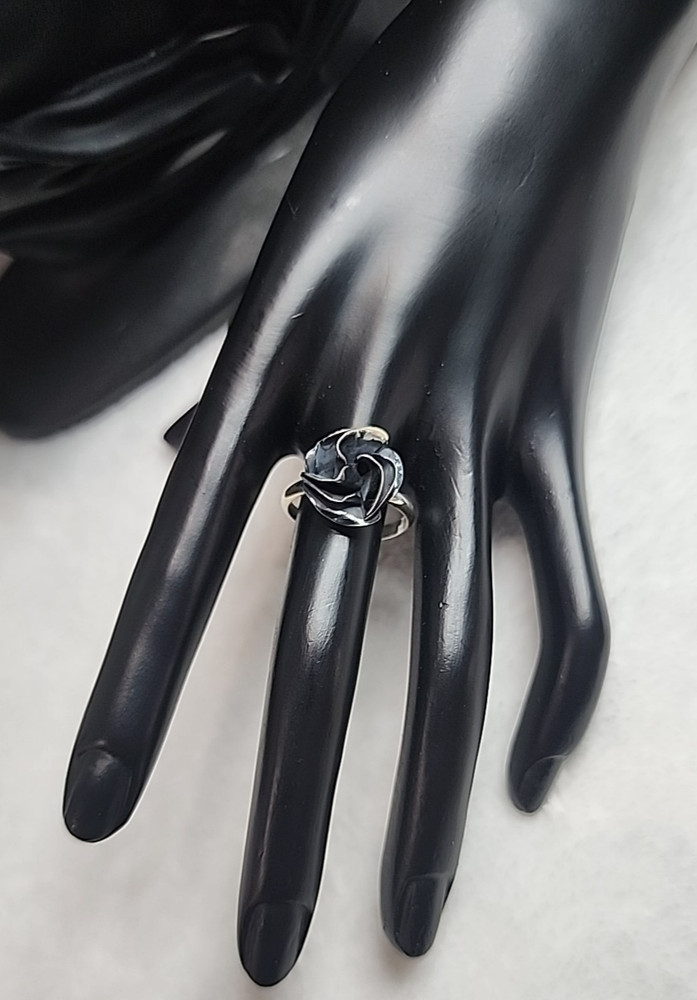 Native American Handmade Signed M Gem Sterling Silver Rose Ring Size 9 Signed