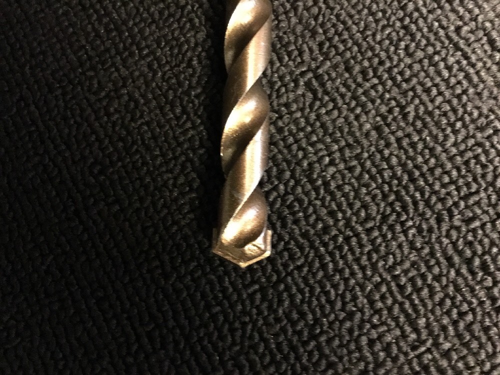 HILTI- BOSH PERCUSSION BIT 5/8" X 9", PREOWNED, FREE HAT, FAST SHIP