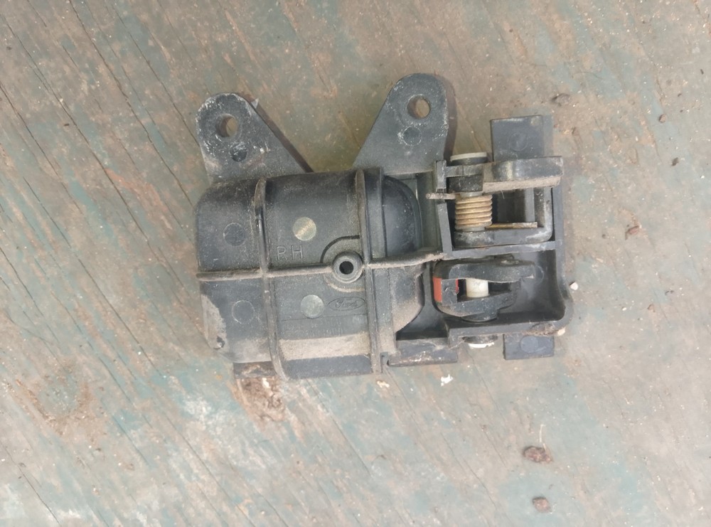 Ford transit MK3/4 drivers side interior door release/lock unit 86vbv22600ac