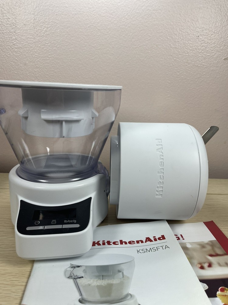 KitchenAid KSMSFTA Stand Mixer Sifter Scale Attachment Good Condition