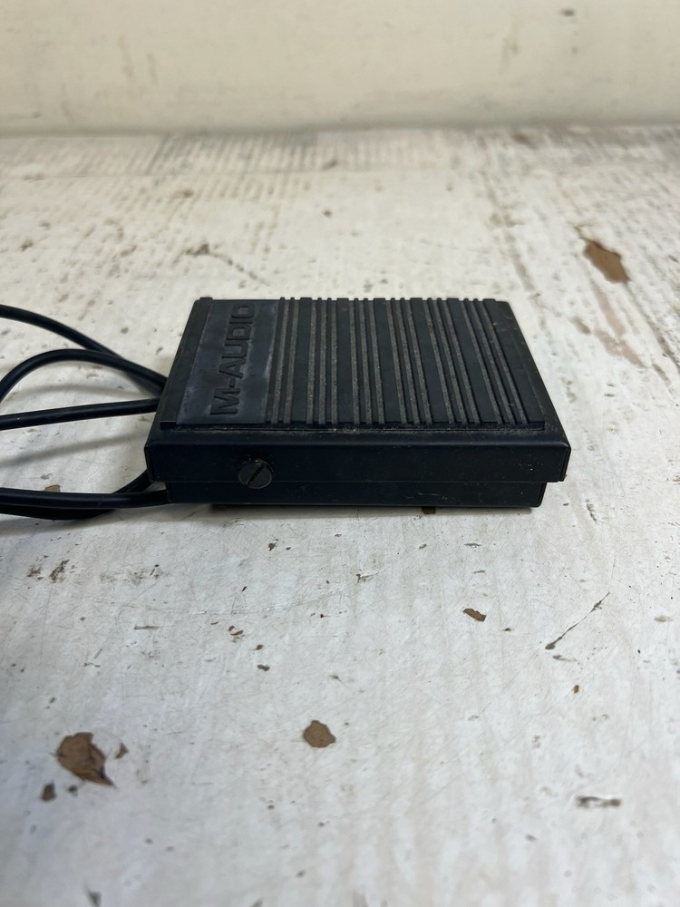 M-Audio Foot Switch Pedal Controller for Keyboard Tested Working Great Condition