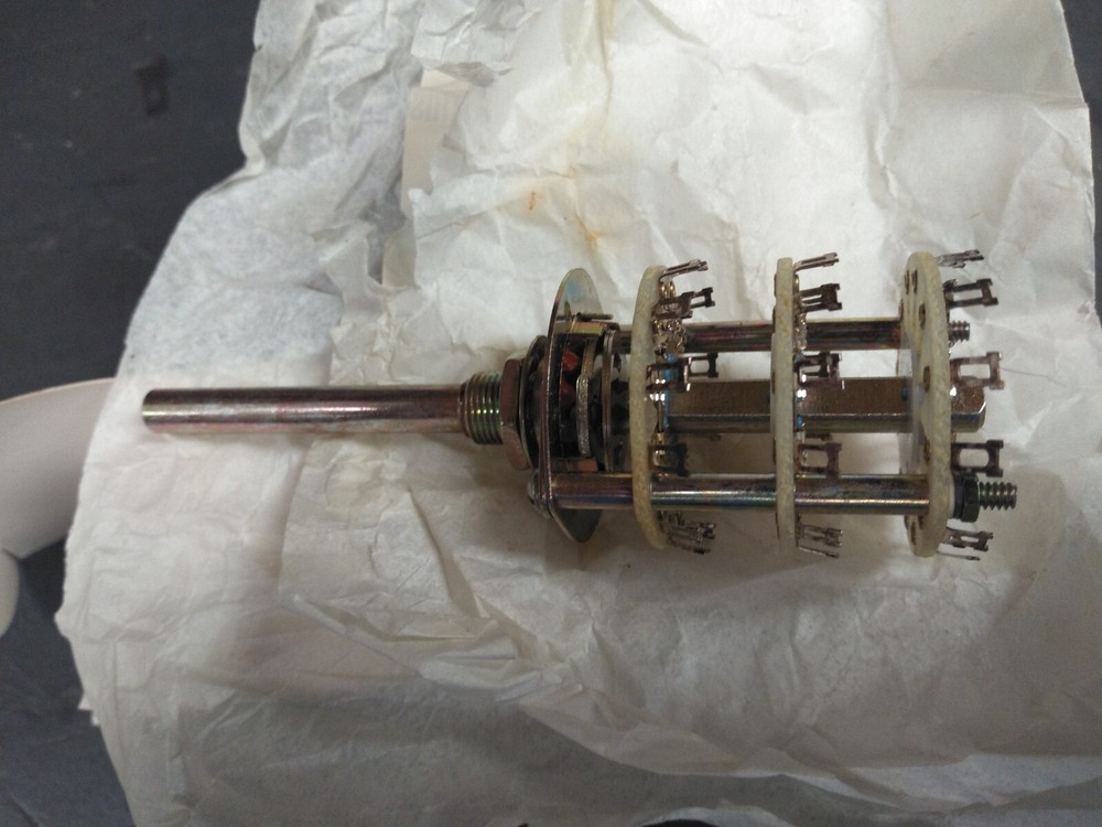 ELECTROSWITCH PA1021 ROTARY SWITCH 6 POLES, 2-5 Pos