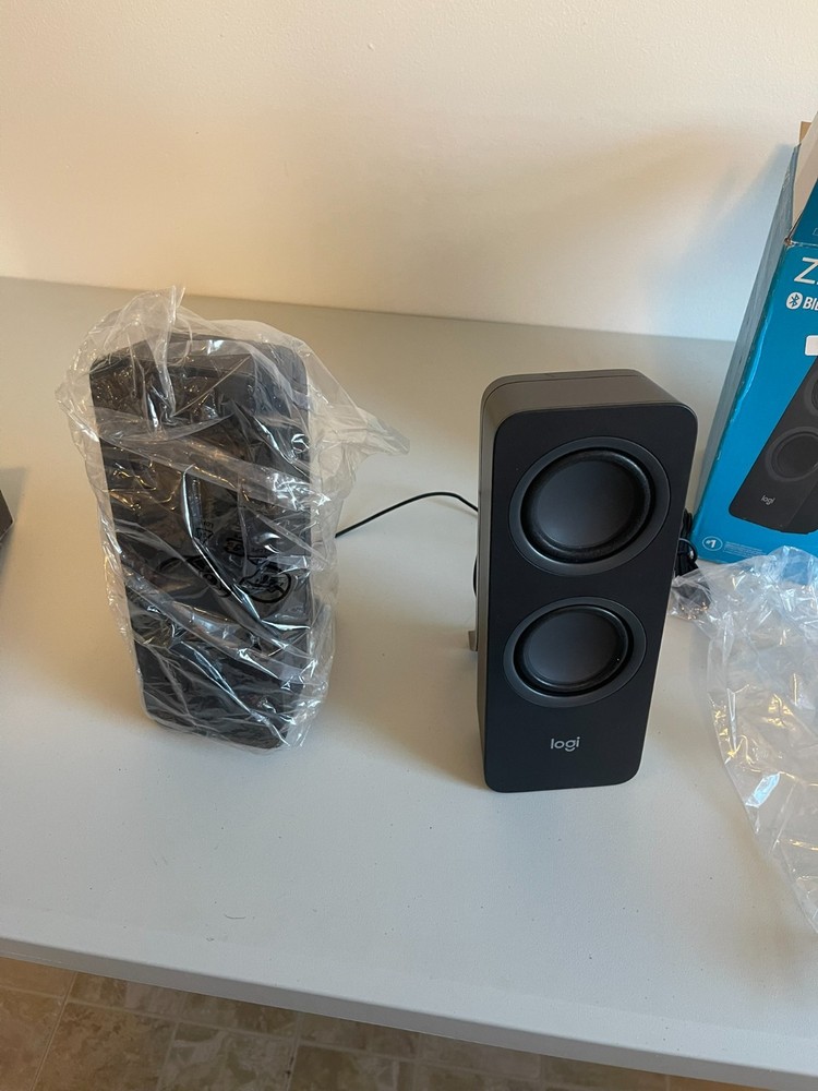 Logitech Z207 Bluetooth Speaker - Black