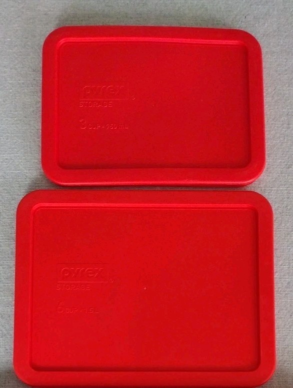 2 Pyrex 6 Cup and 3 Cup Red Rectangular Replacement Lids 7210 7211 Made in USA