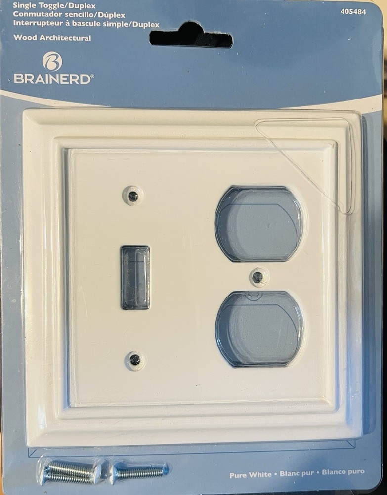 W10770-PW Pure White Architect Single Switch / Duplex Cover