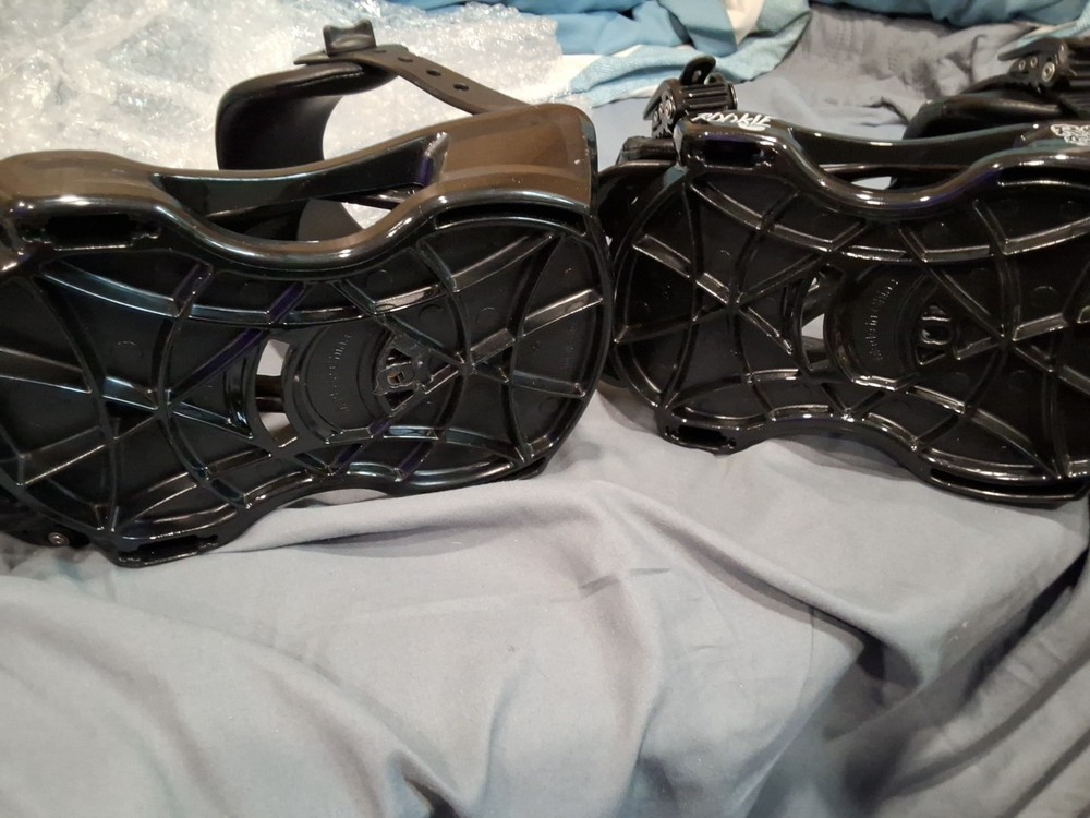 rossignol snowboard bindings Youth Size Small