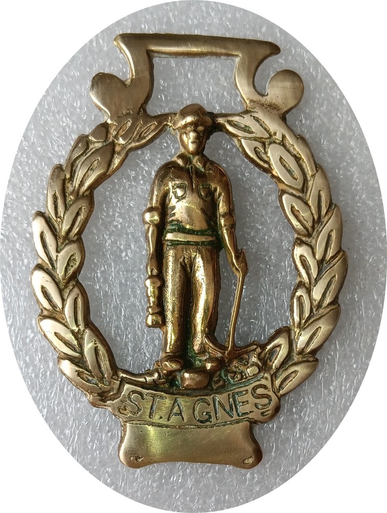 ST. AGNES MINER  - CORNWALL    horse brass (8162)