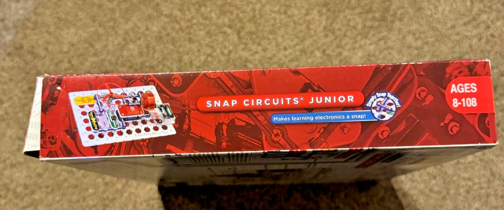 Snap Circuits Junior SC-100 Electronics Kit STEM Elenco Build 100 Projects Compl