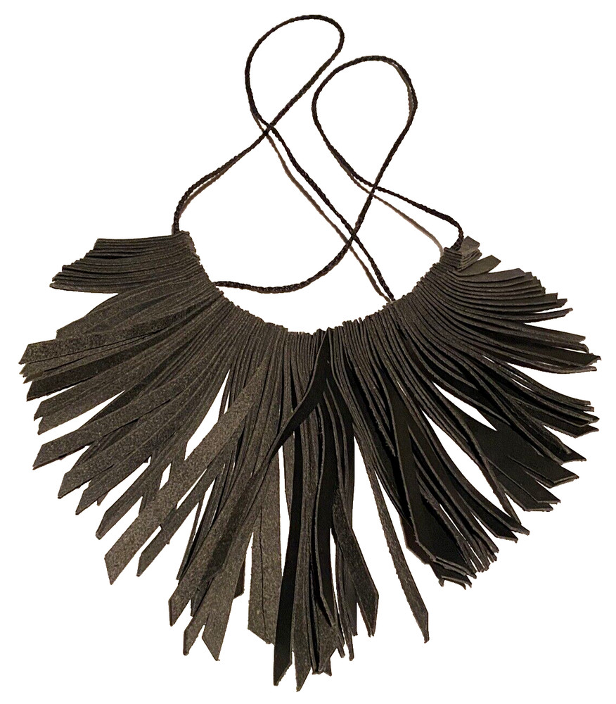 ARTISAN MODERNIST FAUX LEATHER GRADUATED PANEL TIEBACK STATEMENT NECKLACE