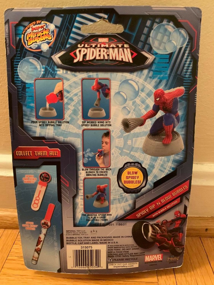 Marvel Ultimate Spiderman Dip N Blow Bubble w/ Spiderman Bubble Wand & Bubbles 