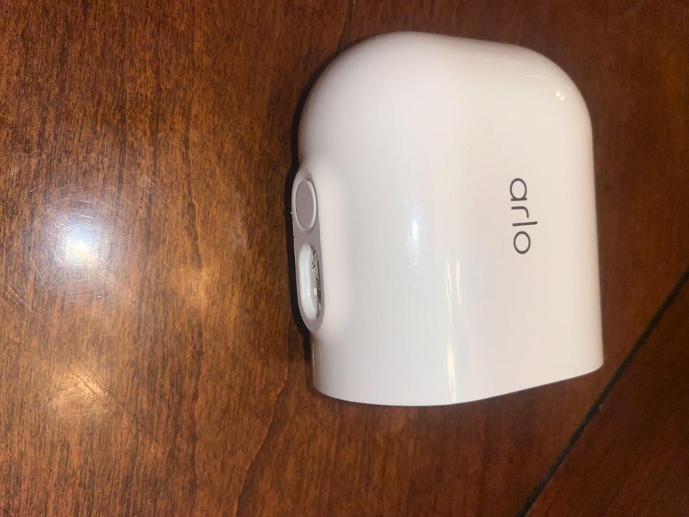 Arlo Pro 5S 2K Spotlight Camera 3 Pack With Solar Panel VMK4360P