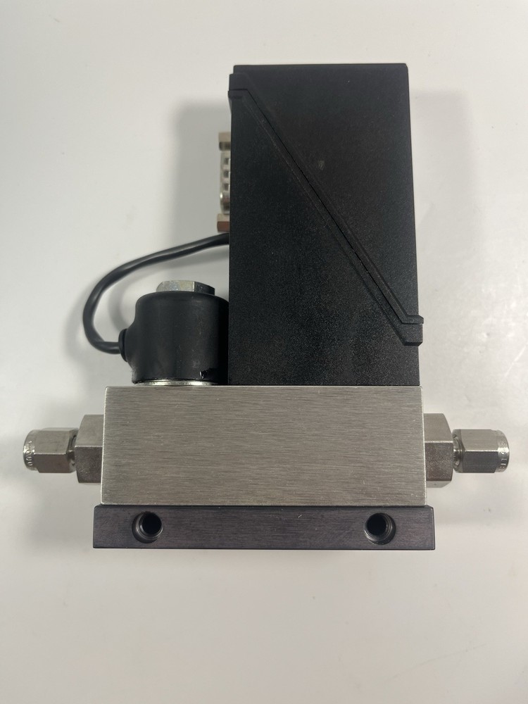 Porter LB-366 Mass Flow Controller 2 SLPM Argon Gas LB-252C 1000 PSIG