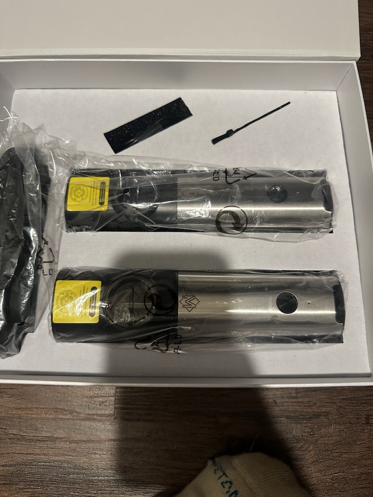 Salt and Pepper Grinder Set - 2 Pack - Refillable Pepper Mill Salt Grinder