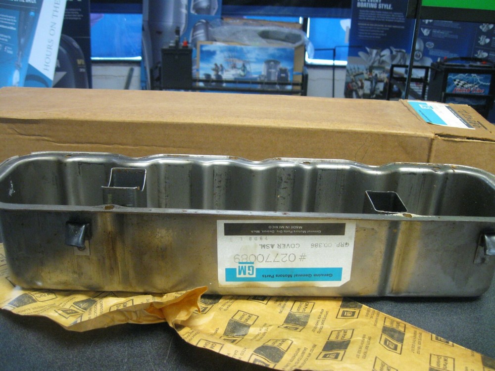 OMC Sterndrive 0980502 Valve Cover