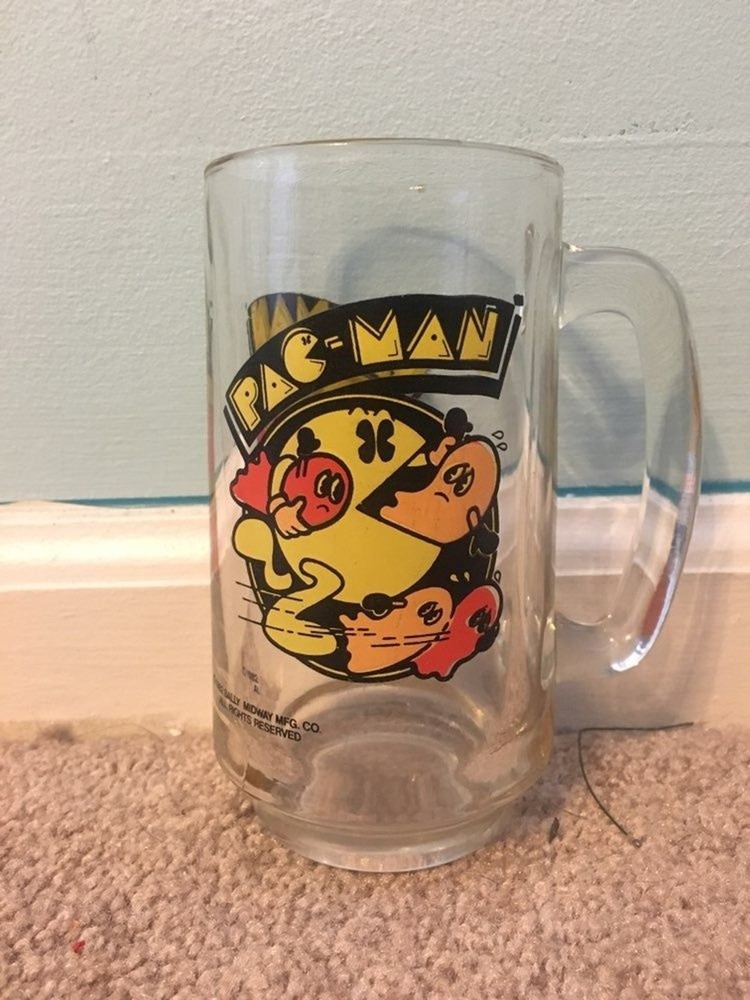Vintage Pac-Man Glass Mug
