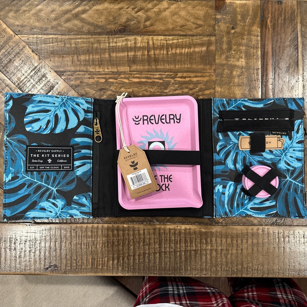 Revelry Rolling Kit Monstera