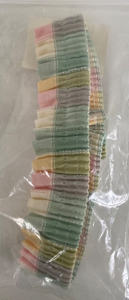 Longaberger Garter Pastel Plaid Medium