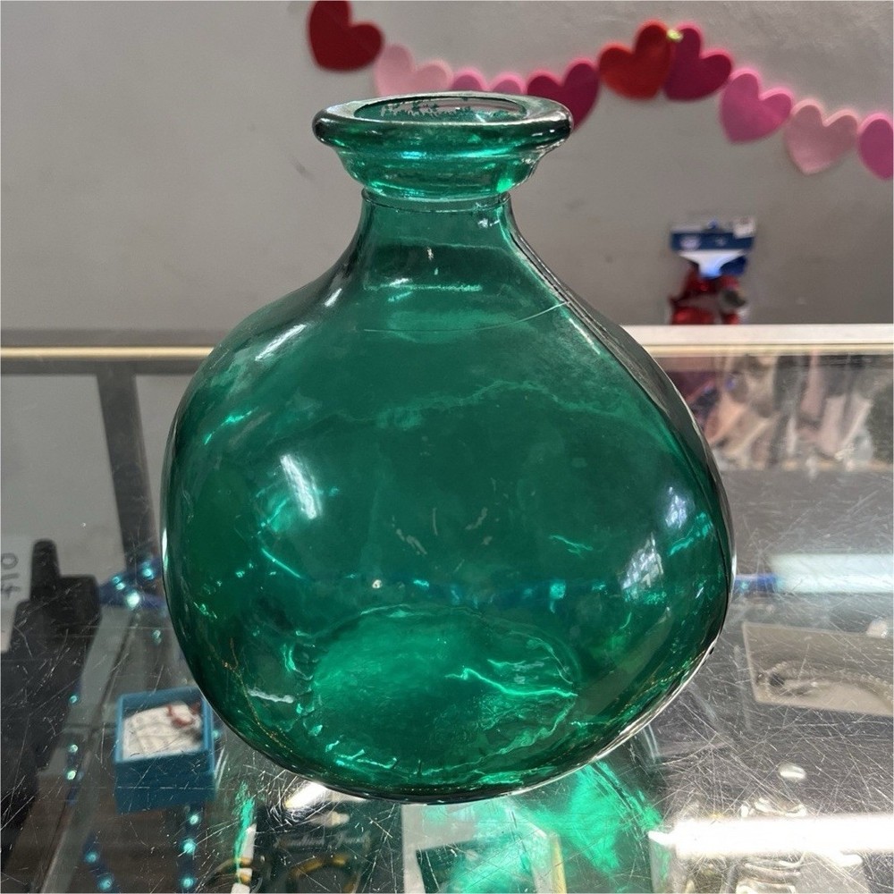 Art Glass Green Decorative Glossy Vase Solid Pattern