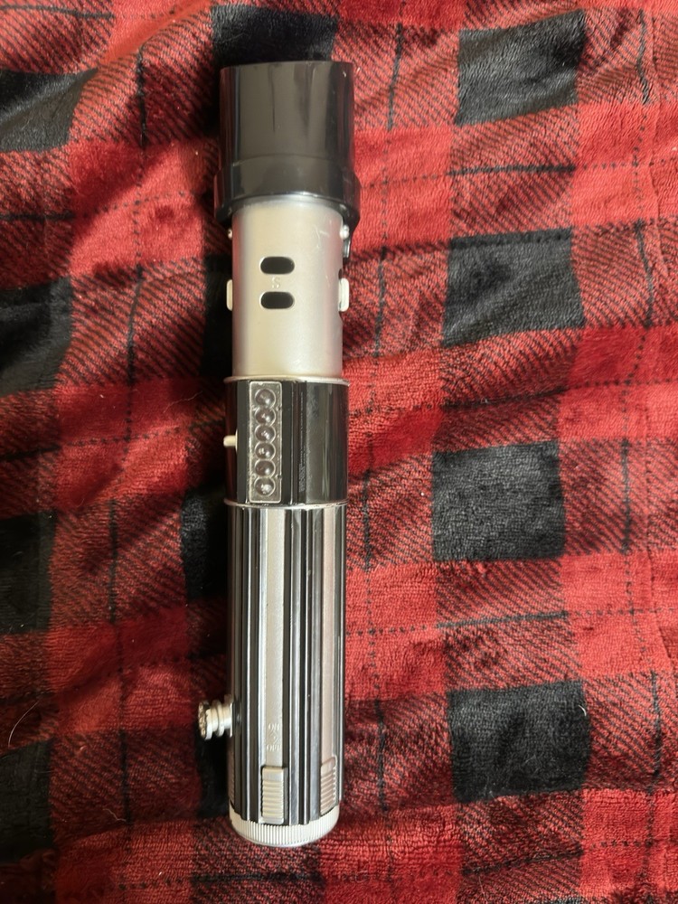 Star Wars Darth Vader Light Saber Retractable Red Light Up