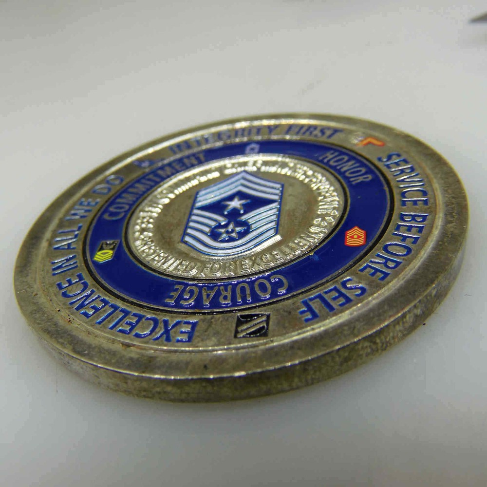 USAF 33D FIGHTER WING JOINT STRIKE FIGHTER CHALLENGE COIN